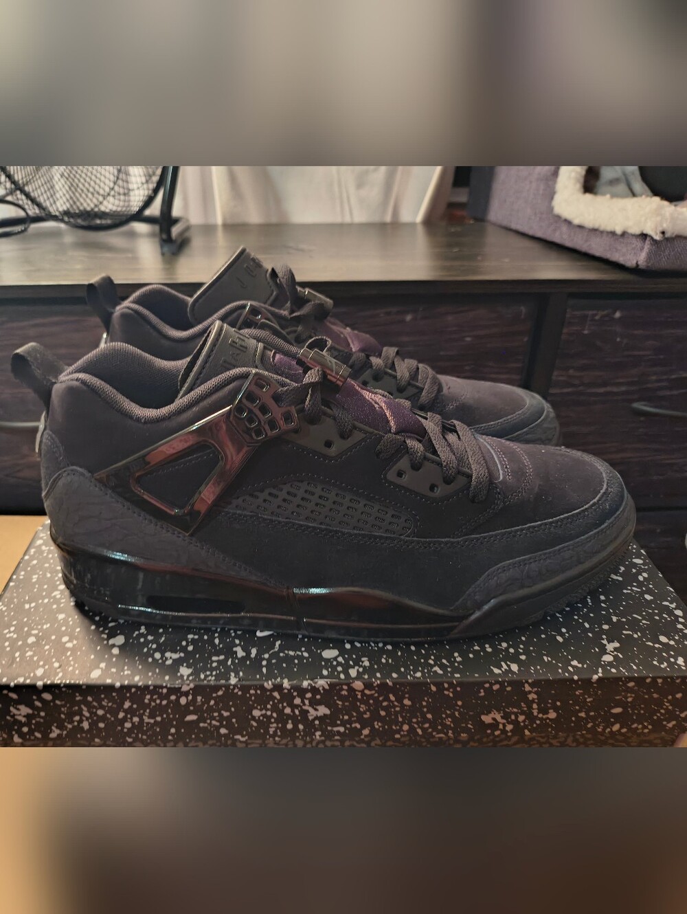 NIB 100% Real Jordan Spizike Low Mens
